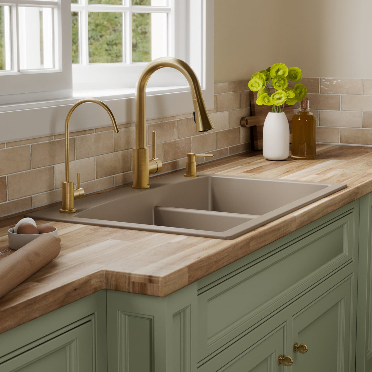 33" Top Mount Double Offset Bowl Quartz Composite Kitchen Sink Kit In Concrete