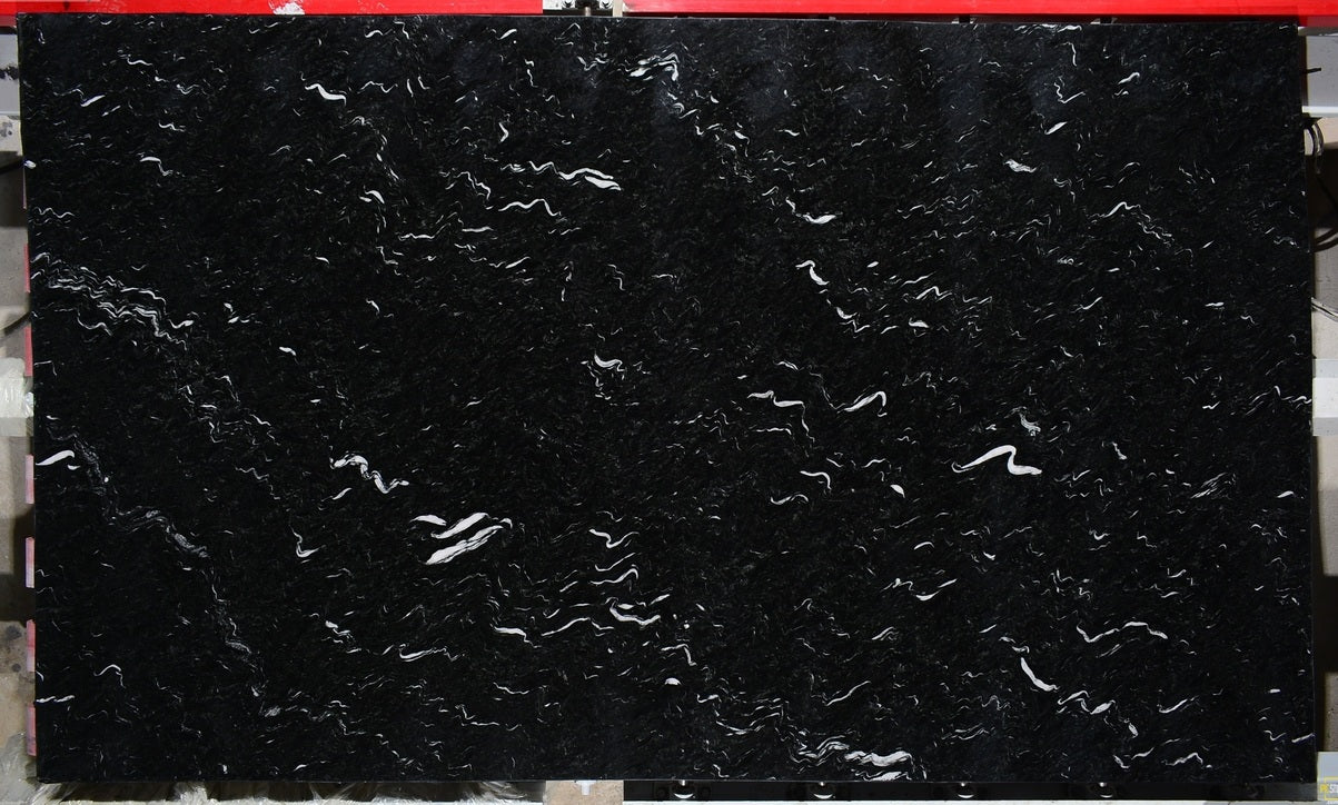 Laguna Black