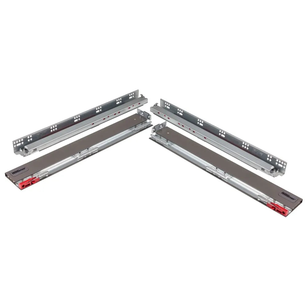 HR MAX™ 18" Deep x 3-1/2" High Metal Drawer Box System, incorporates USE58-500 Series Undermount