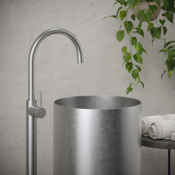 15" Pedestal Stainless Steel Bathroom Sink In Stainless Steel
