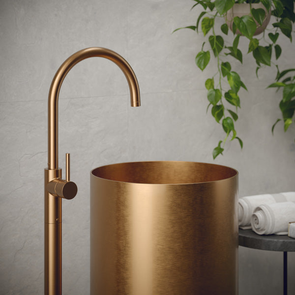 15" Pedestal Stainless Steel Bathroom Sink In Brushed Copper