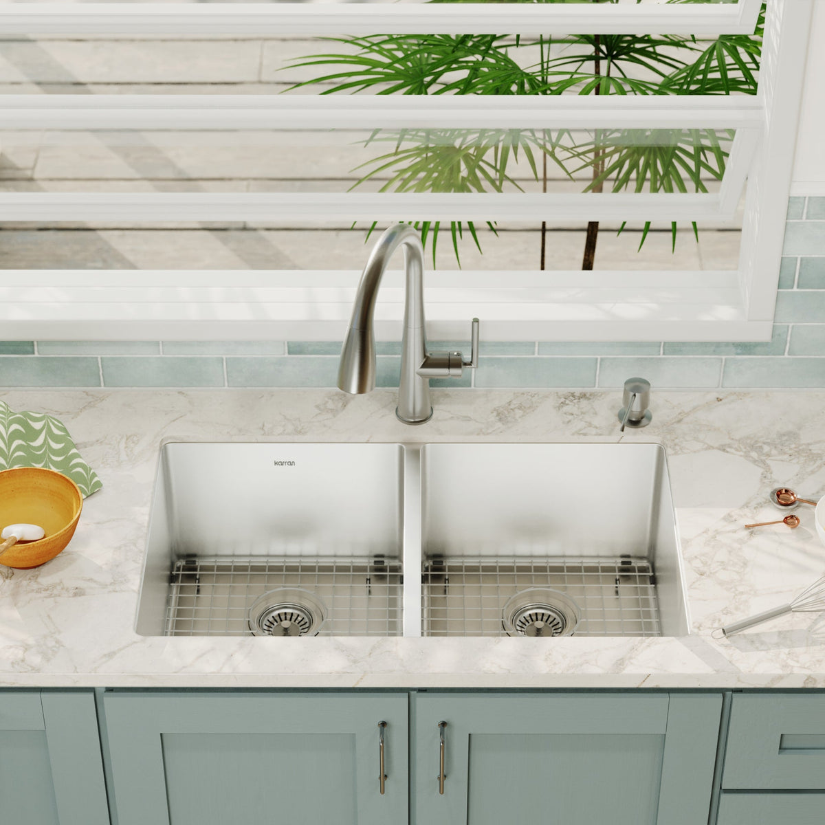 Elite 32" Undermount 16 Gauge Double Bowl Stainless Steel Kitchen Sink with Accessories