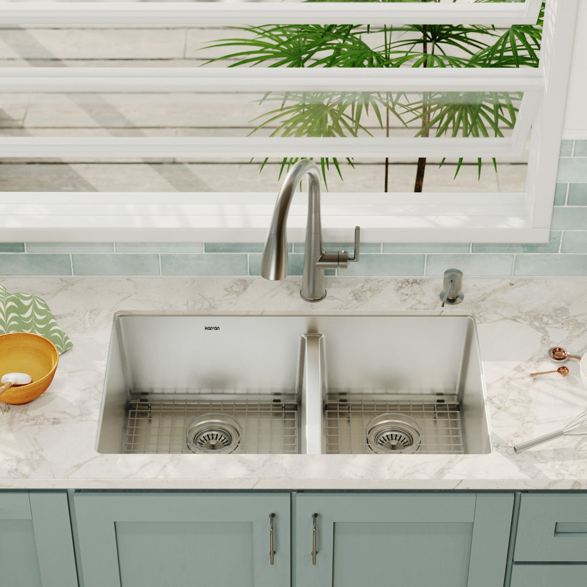 Elite 32" Undermount 16 Gauge Double Bowl Stainless Steel Kitchen Sink with Accessories