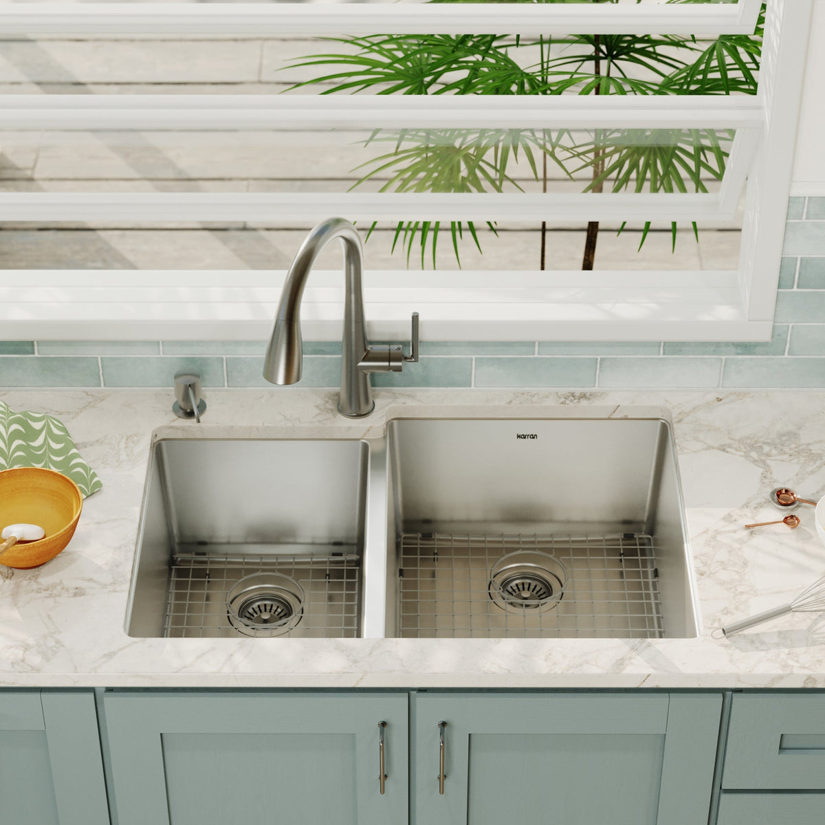 Elite 33" Undermount 16 Gauge Double Bowl Stainless Steel Kitchen Sink with Accessories