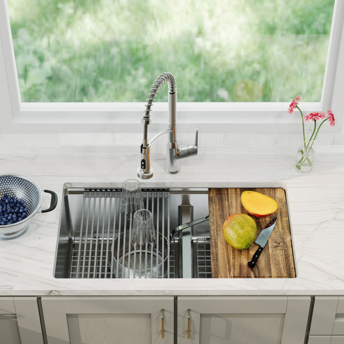 Elite 32" Undermount Workstation 16 Gauge Double Bowl Stainless Steel Kitchen Sink with Scottsdale Pull-Down Faucet