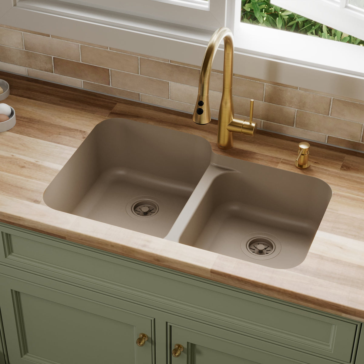 32-3/8" Seamless Undermount Double Offset Bowl Quartz Composite Kitchen Sink In Concrete