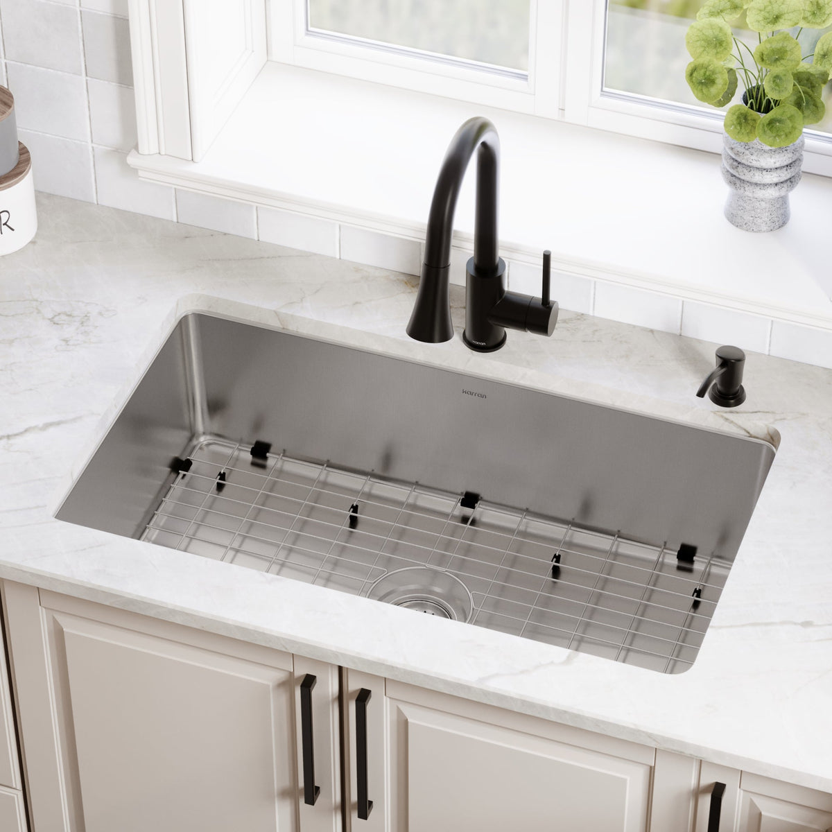 Lansen 32" Undermount 18 Gauge Single Bowl Stainless Steel Sink with Accessories