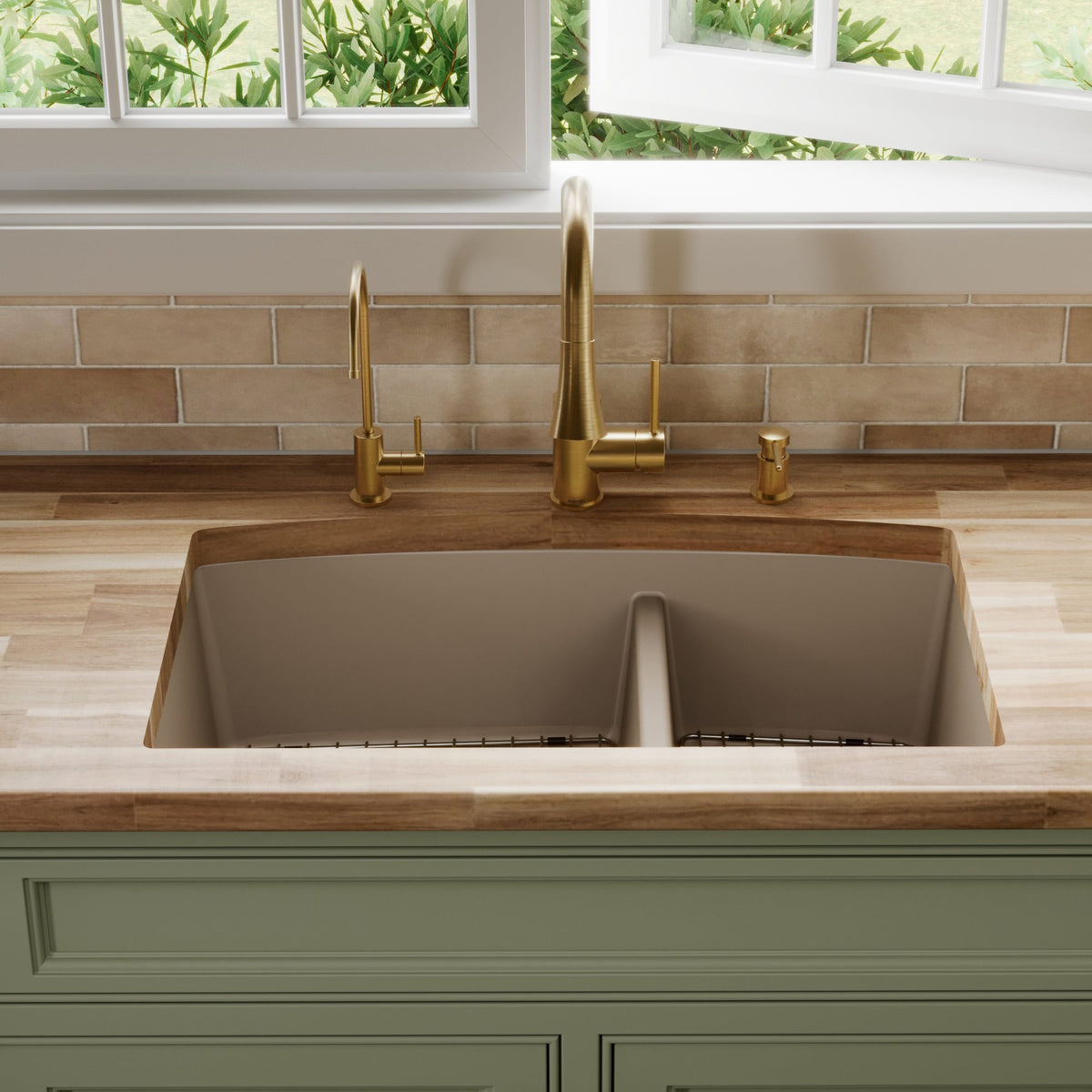 32-1/2" Undermount Double Equal Bowl Quartz Composite Kitchen Sink Kit In Concrete