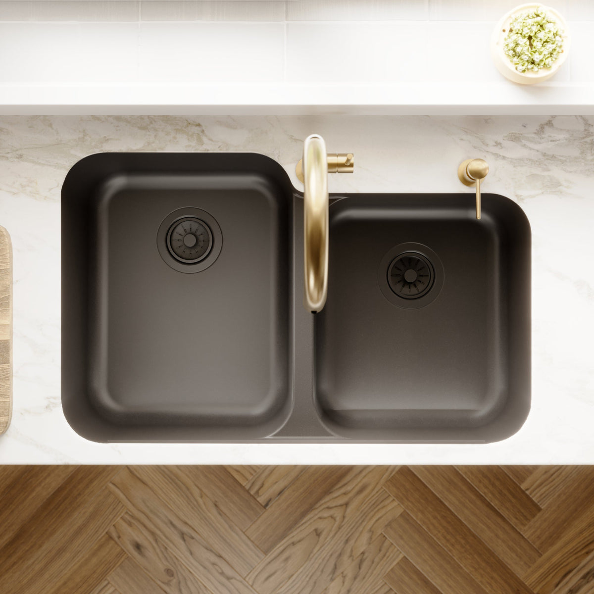 32-3/8" Seamless Undermount Double Offset Bowl Quartz Composite Kitchen Sink In Black