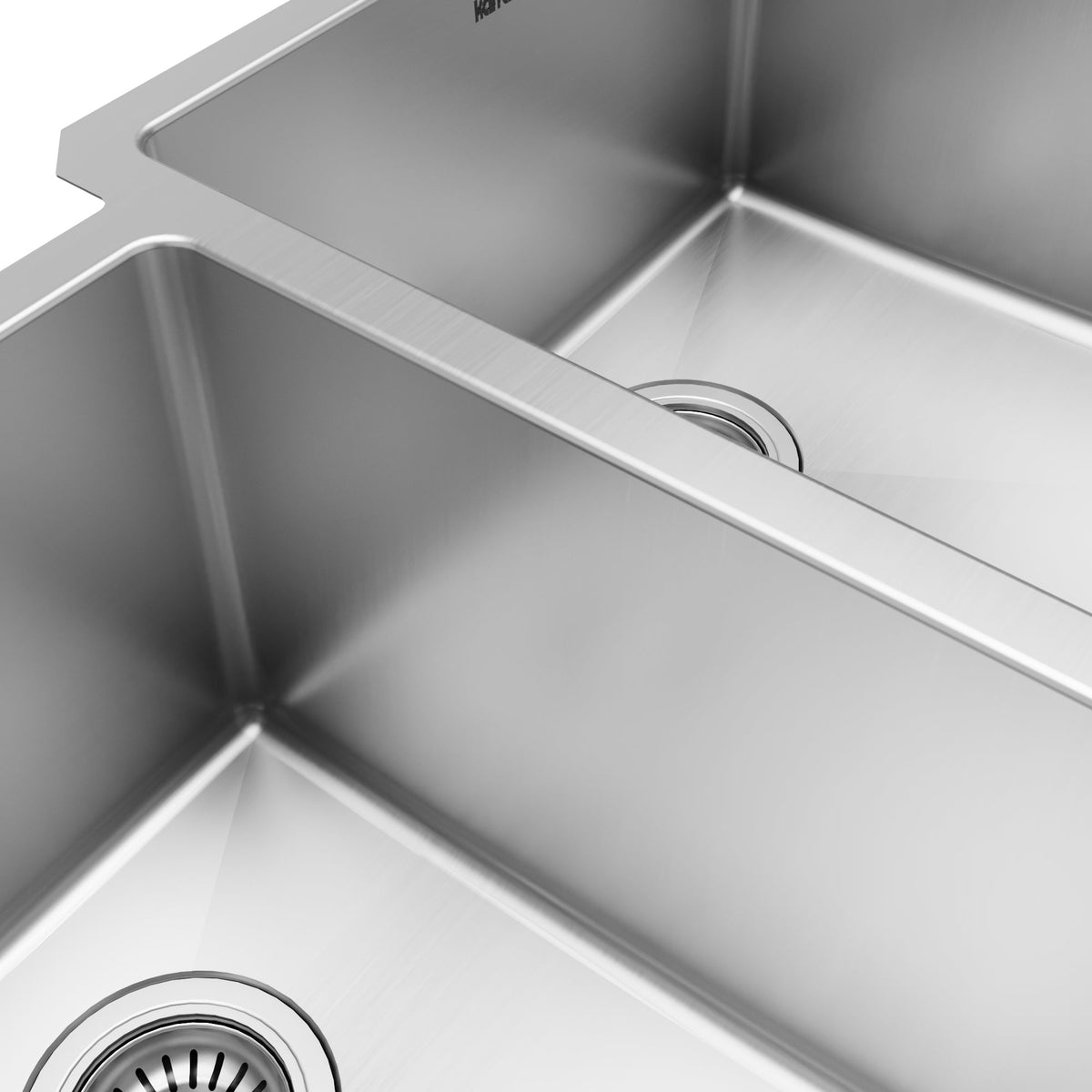 Elite 33" Undermount 16 Gauge Double Bowl Stainless Steel Kitchen Sink with Accessories