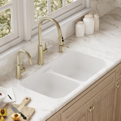 32-7/8" Seamless Undermount Doube Equal Bowl Quartz Composite Kitchen Sink In White