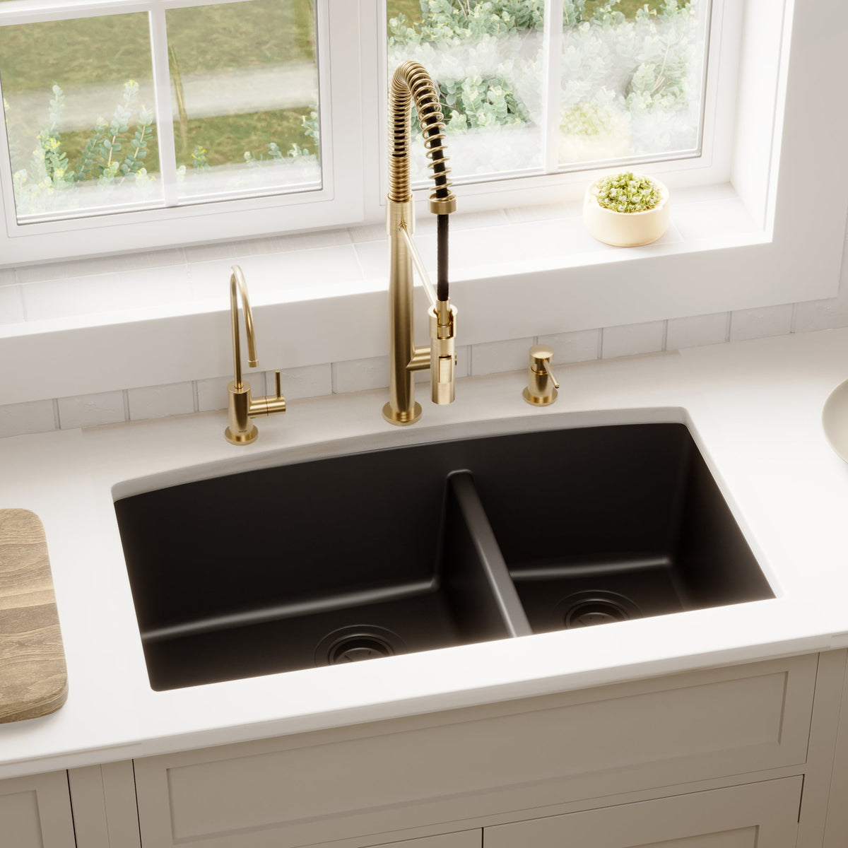 32-1/2" Undermount Double Offset Bowl Quartz Composite Kitchen Sink In Black