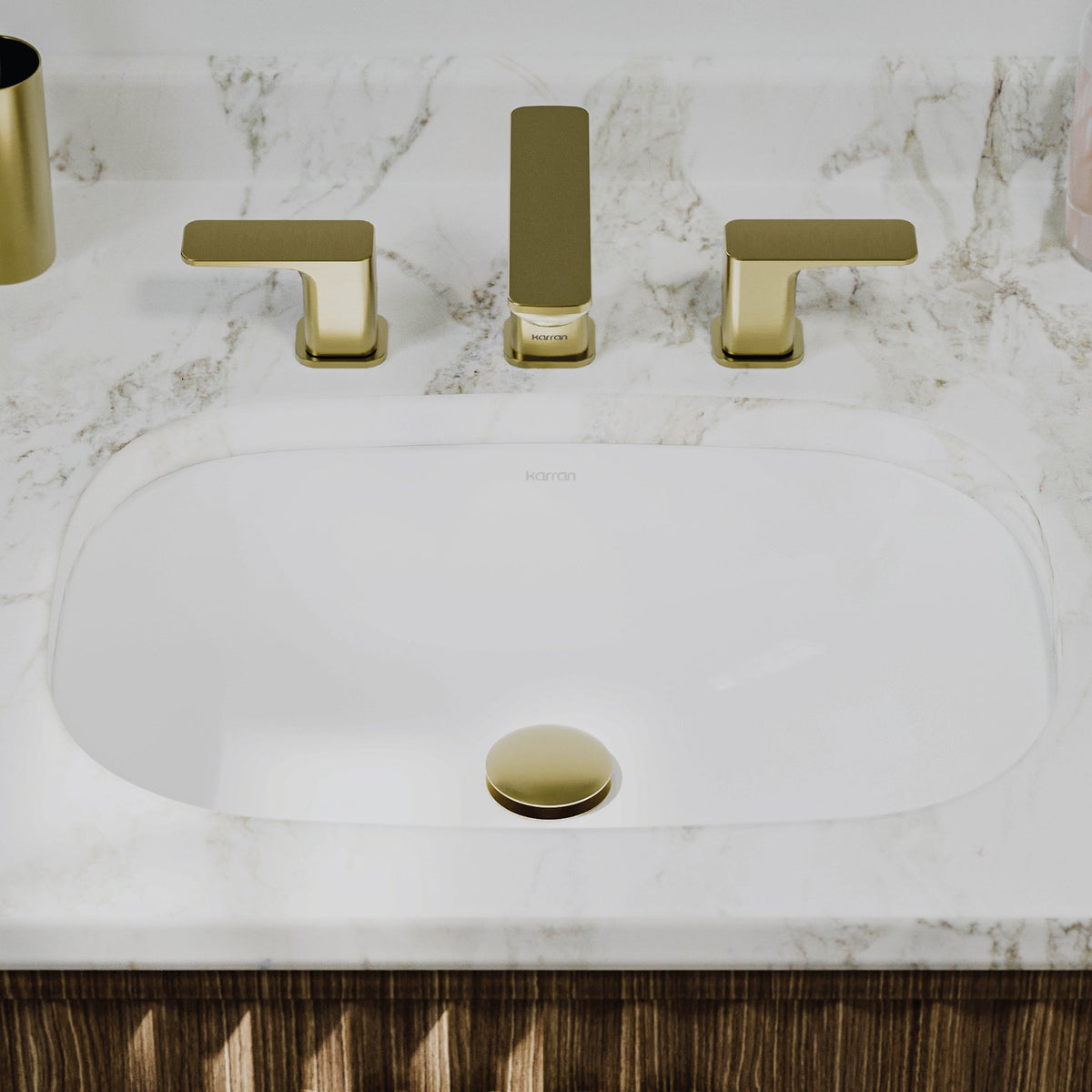 Valera 20" Oval Undermount Vitreous China Bathroom Sink In White